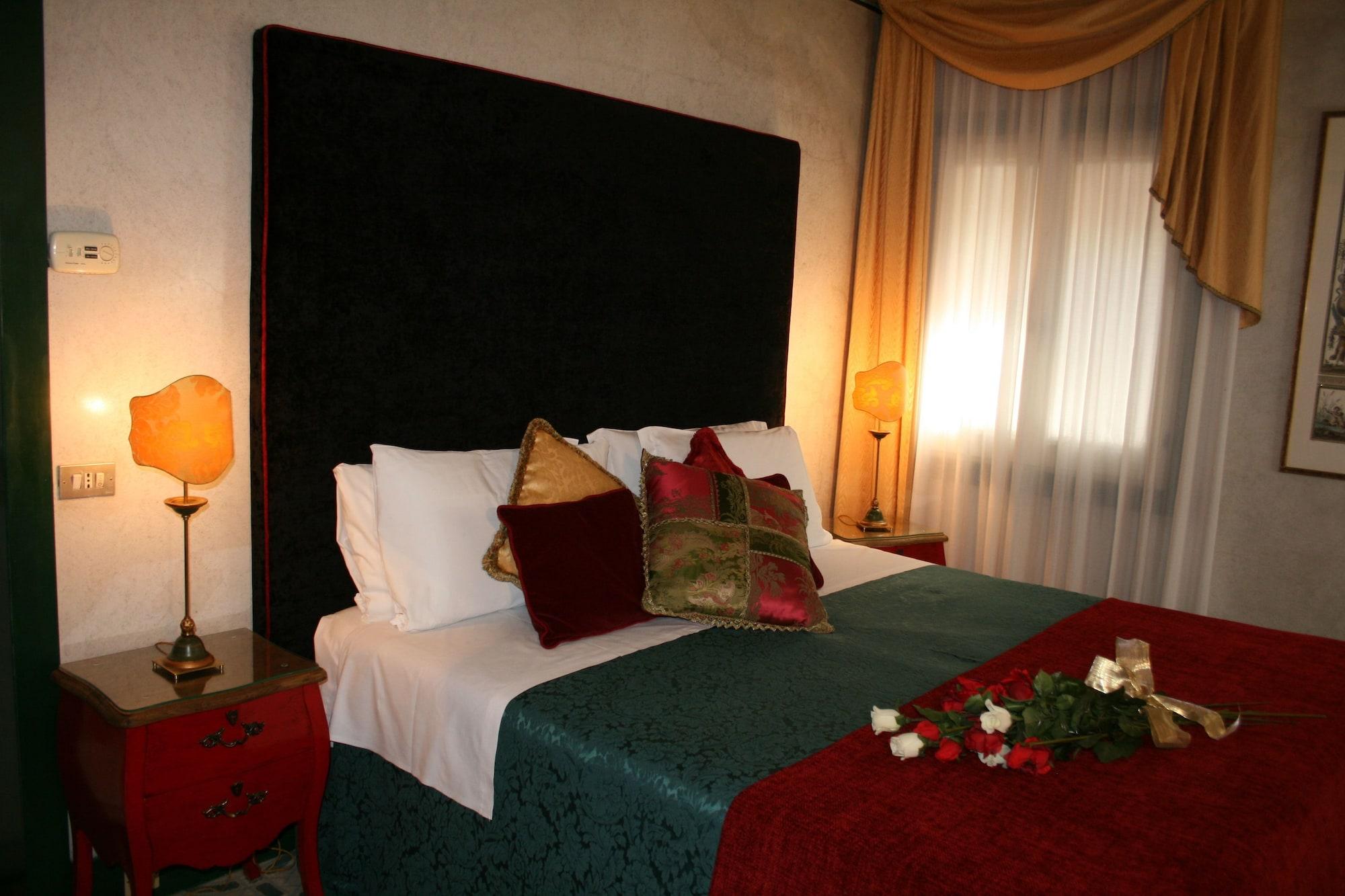 Palazzo Del Giglio Hotell Venedig Exteriör bild