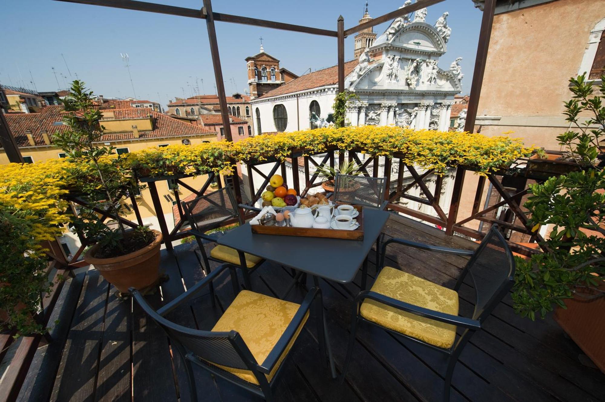 Palazzo Del Giglio Hotell Venedig Exteriör bild